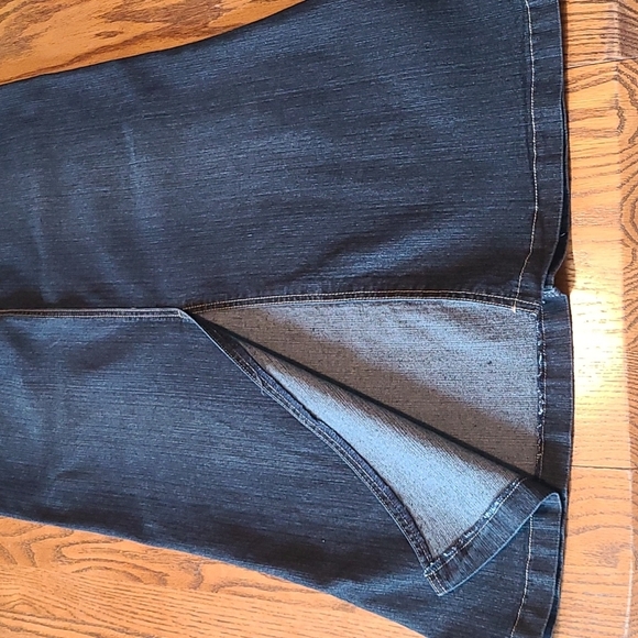 Jeans D Embellished Long Denim Skirt - Size 9 - Picture 8 of 10